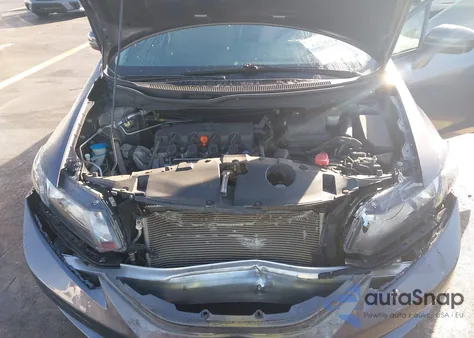 2015 Honda Civic Lx z USA, uszkodzony, nr VIN 19XFB2F53FE005518